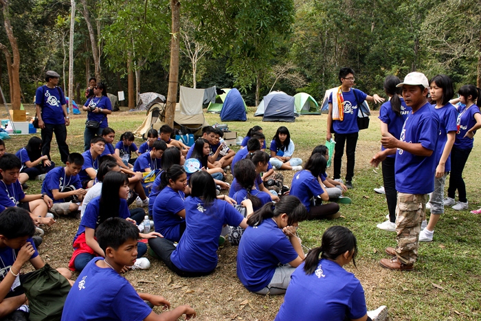 มีการบรรยายก่อนเดินสำรวจธรรมชาติ