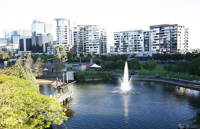 Roma street Park เป็นสวนสาธารณะเล็กๆอยู่กลางเมือง